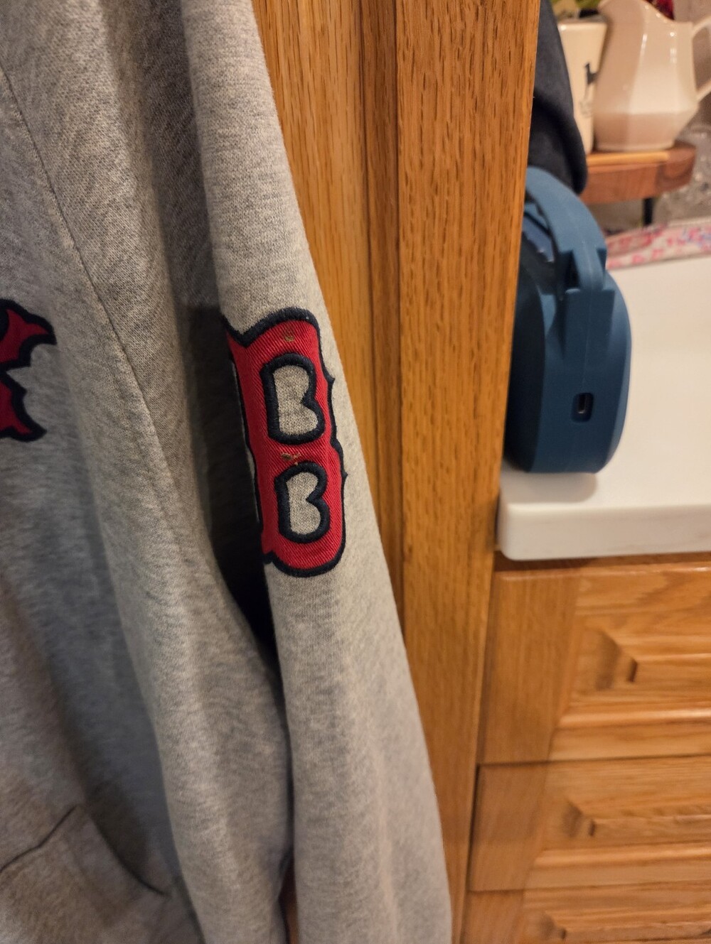 47 Boston Red Sox Gray Full-Zip Hoodie with Red Lettering XXL Men's - Picture 3 of 3
